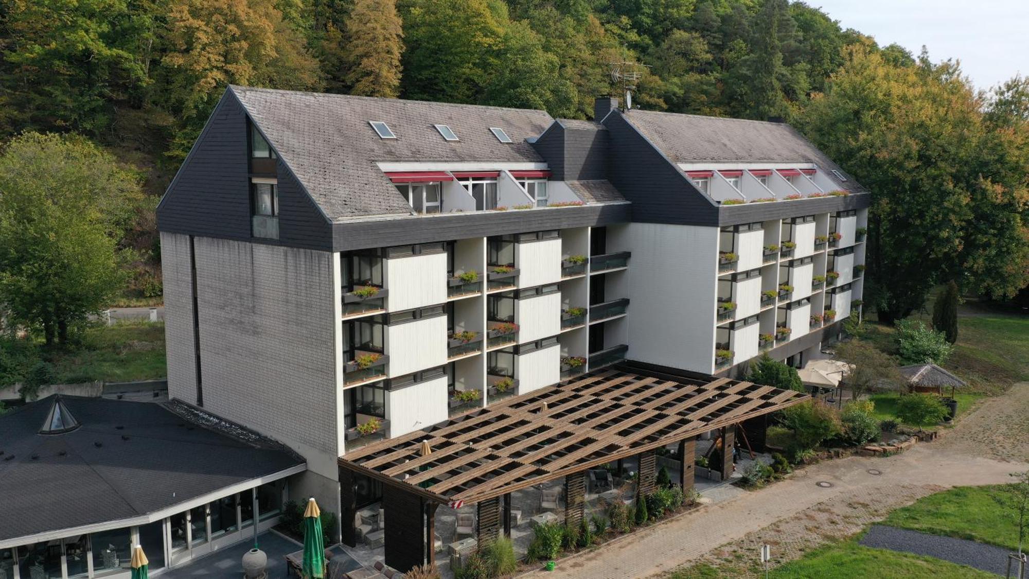 Hotel Luisenpark Bad Bergzabern Exteriör bild